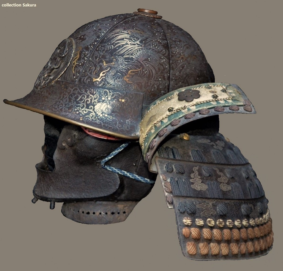 Casque Japonais Kabuto En Fer Incrust D argent Japon D but 17e 
