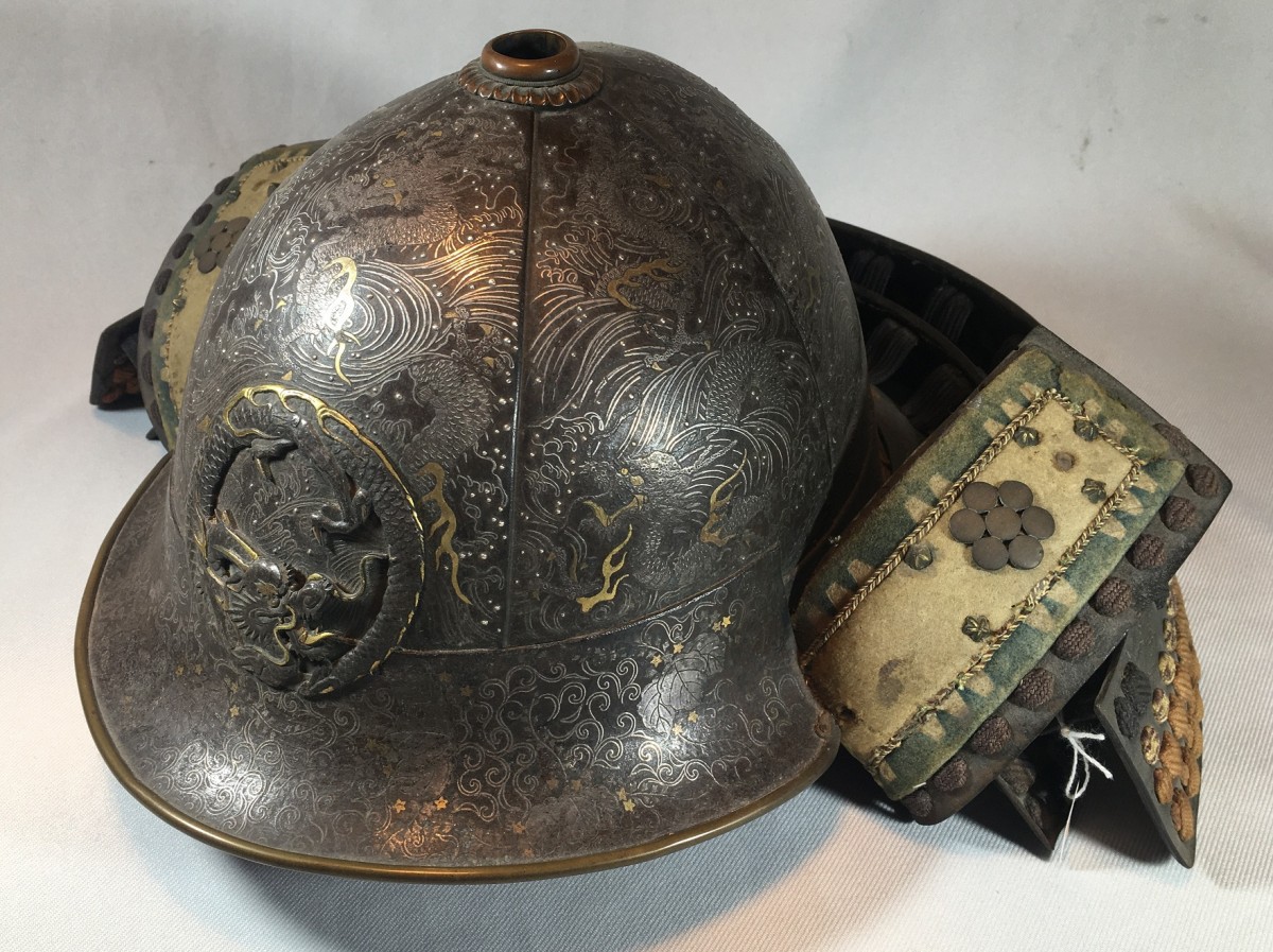 Casque Japonais Kabuto En Fer Incrust D argent Japon D but 17e 