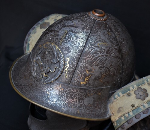 Asian Works of Art  - Japanese helmet (Kabuto) in iron inlaid with silver, Japan early 17th century