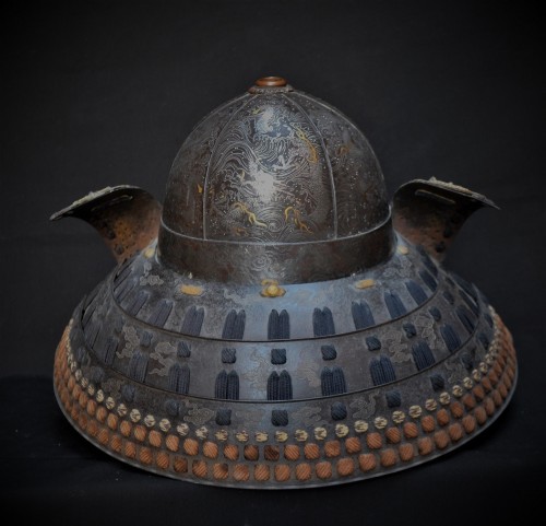 17th century - Japanese helmet (Kabuto) in iron inlaid with silver, Japan early 17th century