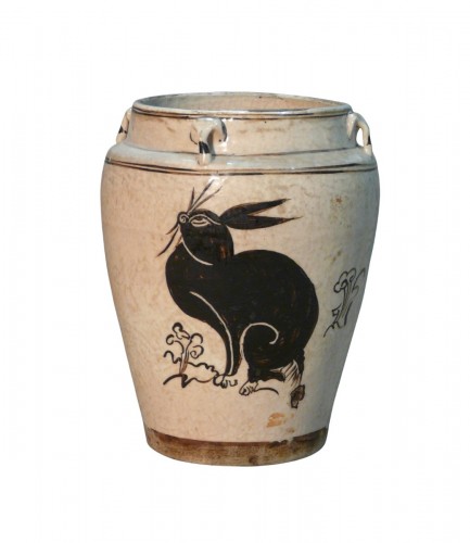 Pair of cizhou type jars representing hares