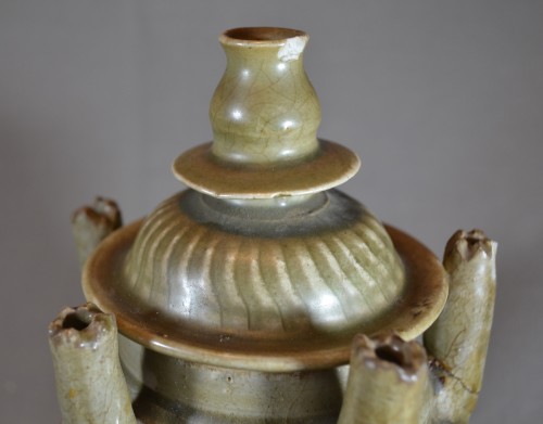 XIe au XVe siècle - Urne en céramique celadon, Chine époque Song 11-12e siècle