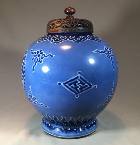 Jarre en porcelaine de chine. marque de Qianlong - Céramiques, Porcelaines Style 
