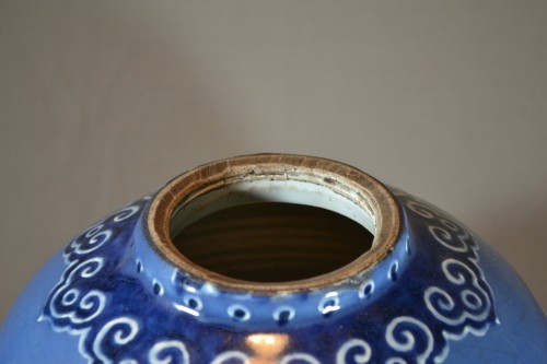 Antiquités - Jarre en porcelaine de chine. marque de Qianlong