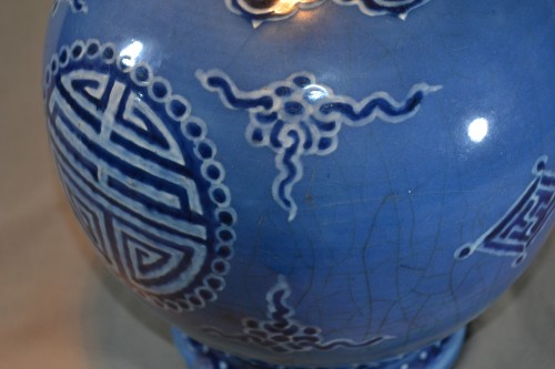 Antiquités - Jarre en porcelaine de chine. marque de Qianlong