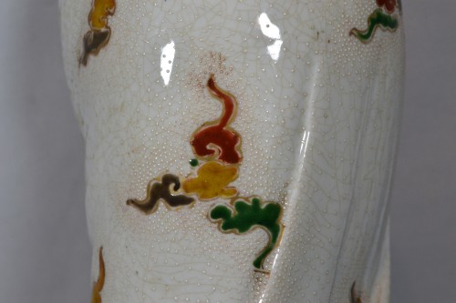 Asian Works of Art  - Guanyin in Kutani porcelain, Japan, Meiji era, late 19th century