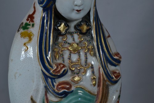 19th century - Guanyin in Kutani porcelain, Japan, Meiji era, late 19th century