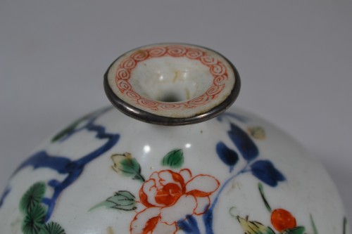 Antiquités - Wucai porcelain bottle, 17th century China or Japan