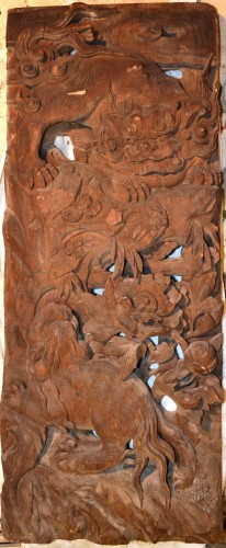  - Paire de panneaux en bois sculpté de lions.période Edo (1603-1863)