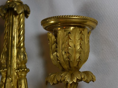 Antiquités - Louis XVI gilt bronze inkwell and candlestick