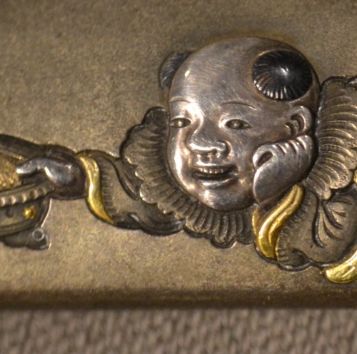 19th century - Shibuichi,Shakudo and Gold Kozuka by Unno Bisei. Japan Meiji late 19th