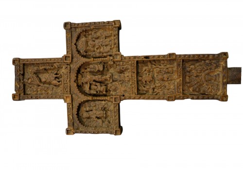 Carved wooden crucifix. Kiss of Peace. Balkans. Post-Byzantine.15th century