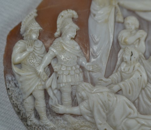 Objects of Vertu  - Shell cameo, antique scene, Italy16th century