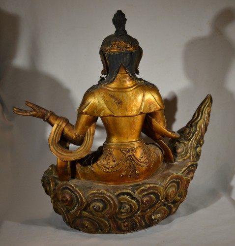 Antiquités - Gilded stucco Guanyin. China 14th century