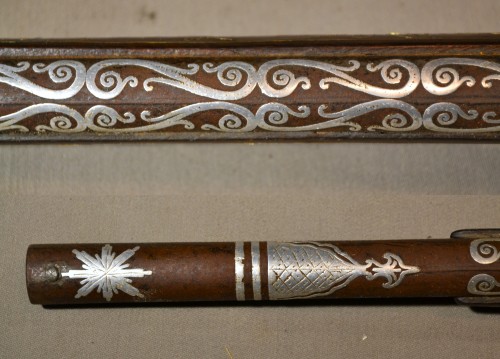 Collections Armes & Souvenirs Historiques - Fusil à silex incrusté d'argent, Empire Ottoman vers 1800