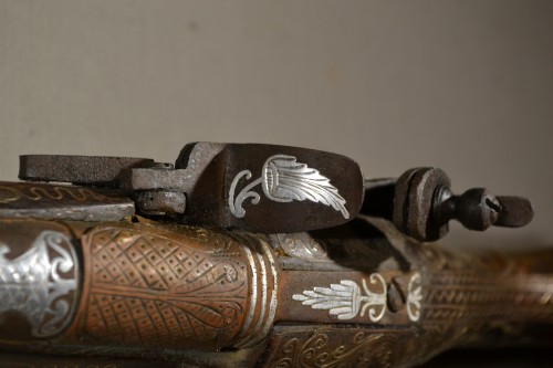 Antiquités - Fusil à silex incrusté d'argent, Empire Ottoman vers 1800