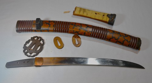 Tanto de dimensions exceptionnelles .Japon période Edo - Conservatoire Sakura