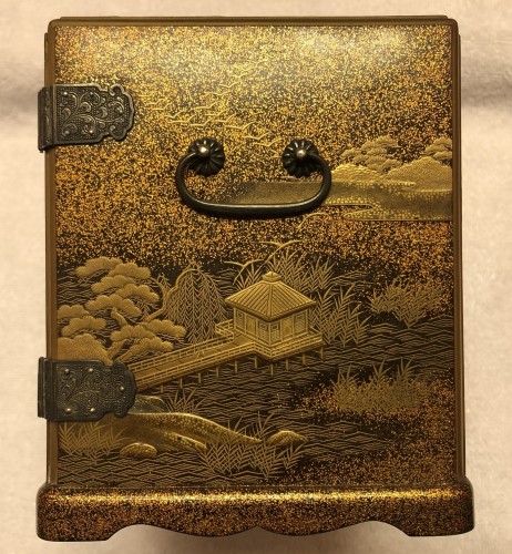 Small Japanese Gold Lacquer Cabinet (Kodansu) Edo period 18th century. - 