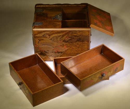  - Small Japanese Gold Lacquer Cabinet (Kodansu) Edo period 18th century.