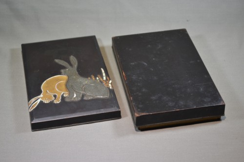 XVIIe siècle - Boite en laque incrustée d'étain et de nacre par Ogata Korin, Japon fin du 17e siècle