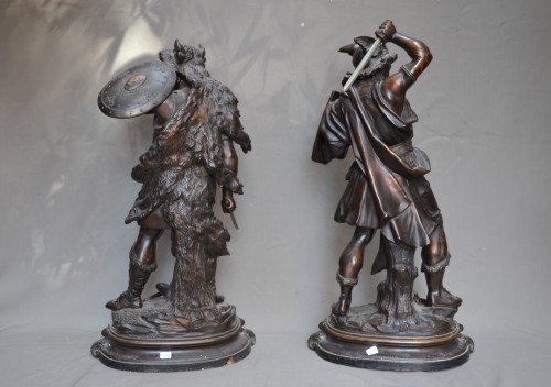 XIXe siècle - Guerriers barbares en céramique imitant le bronze par Létu & Mauger