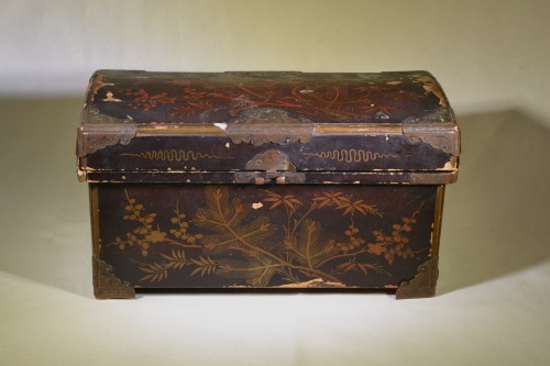XVIe siècle et avant - Coffret en bois laqué, Namban fin Muromachi