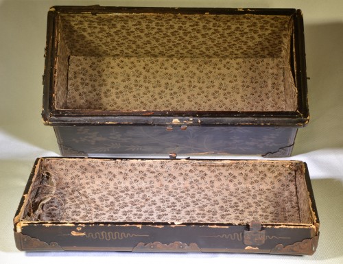 Antiquités - Coffret en bois laqué, Namban fin Muromachi