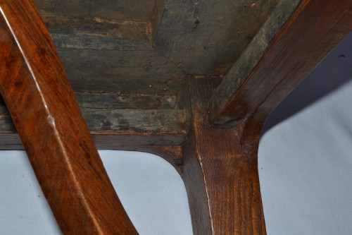 Antiquités - Table de lettré en orme (Jumu) Chine période Ming 17e siècle
