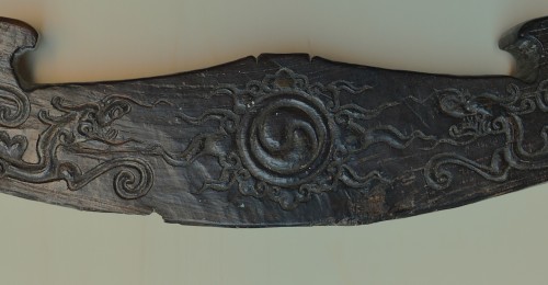 Pièce de bois sculptée de dragons Chine période Ming ou avant - 