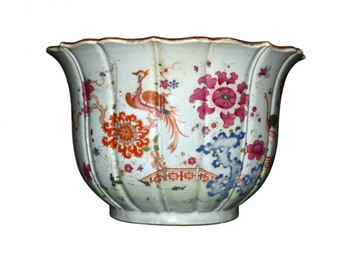 Large famille rose porcelain jardinière, China early 18th century