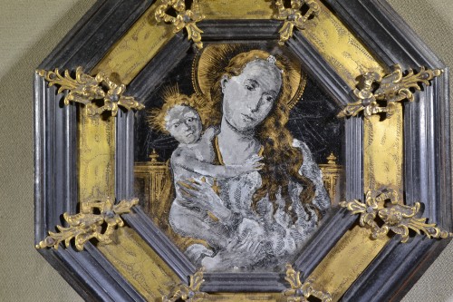 Art sacré, objets religieux  - Portraits de Marie et Jésus, verre églomisé (fixé).Cadre bois et bronze doré.17° sièc