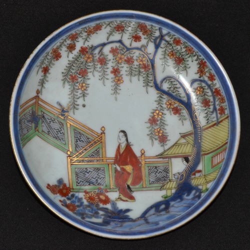 Imari-style porcelain tea bowl and dish. Arita 17th century - 