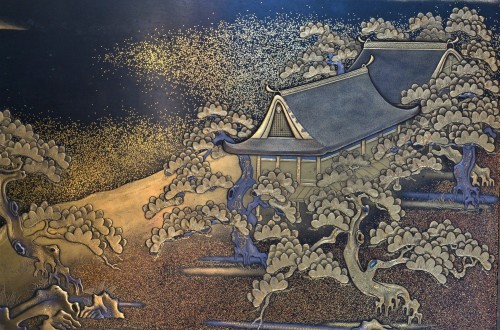 Gold-Powdered Two-Tier Table. Early Edo Period, 17th Century - Asian Works of Art Style 