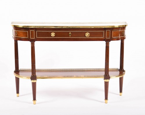 Louis XVI mahogany side table by RVLC