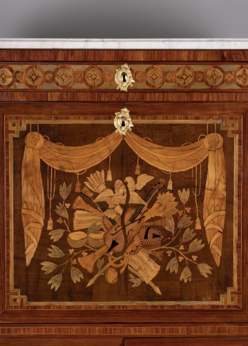 Furniture  - Louis XVI secretary stamped by François Reizell