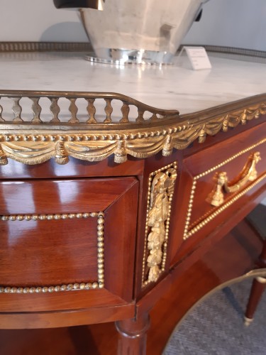 Console desserte demi-lune Louis XVI estampillée de Pierre-François Guignard - Mobilier Style Louis XVI