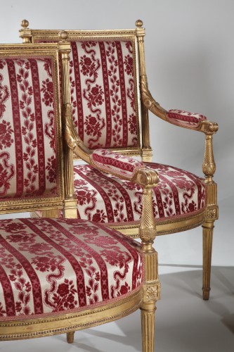 Suite de quatre fauteuils Louis XVI estampillés de Henri Jacob - Sièges Style Louis XVI