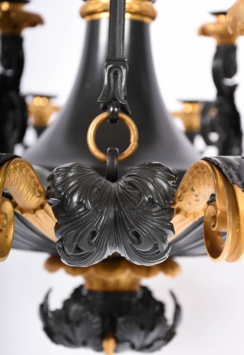 19th century - Empire bronze chandelier with eighteen arms of light