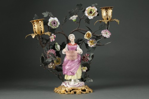 XVIIIe siècle - Paire de candélabres aux jardiniers porcelaine de Meissen et de Frankenthal
