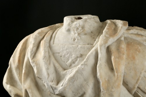 Buste d'empereur en marbre, Italie 17e siècle - Sculpture Style 