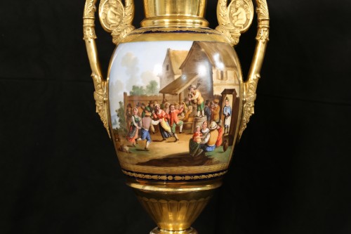 Paire de vases Empire en porcelaine de la Manufacture Dihl - Costermans Antiquités