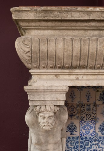 XVIIe siècle - Monumentale cheminée Renaissance