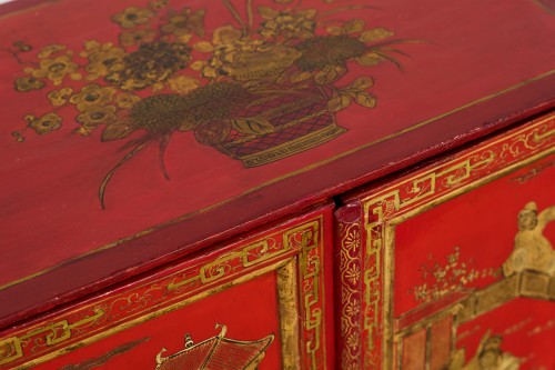 Cabinet en laque de Chine d'époque XVIIIe siècle - 