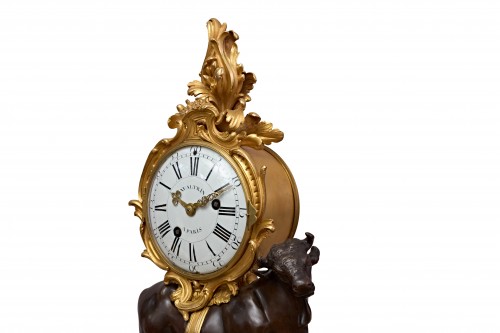 Louis XV - Louis XV bull clock signed WALTRIN in PARIS