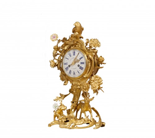 Deer and parrot clock flowers in Saxon porcelain - Horology Style Louis XV