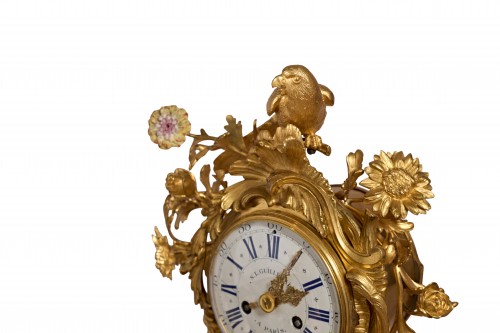 Deer and parrot clock flowers in Saxon porcelain - 