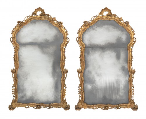Paire de miroirs vénitiens du dix-huitième siècle