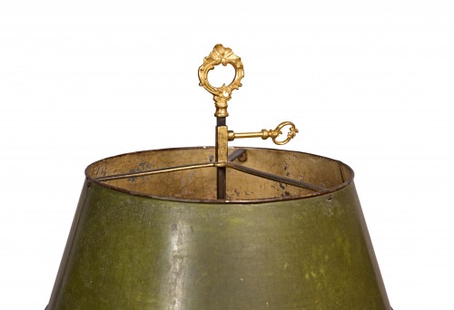 Bouillotte table lamp featuring Kangxi porcelain - Lighting Style Louis XV