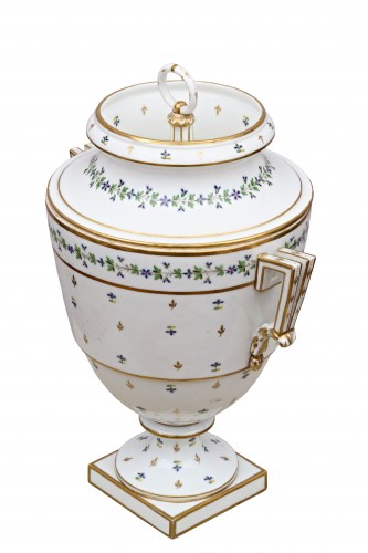 Rafraîchissoir en porcelaine à décor polychrome de barbeaux - Manufacture Dihl et Gué - 