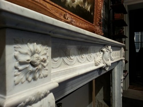 19th century - A Louis XVI style marble firemantle